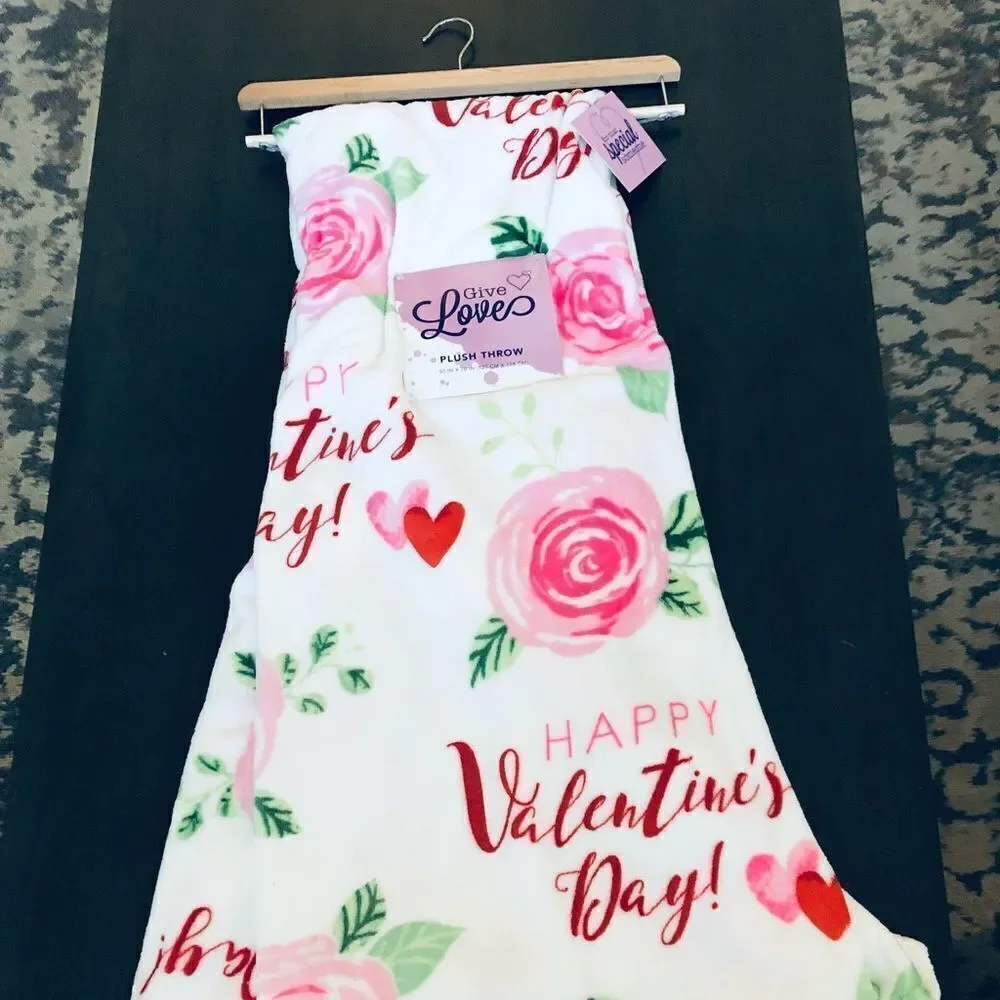 Happy Valentine’s Day Hearts & Roses Floral Plush Throw Blanket